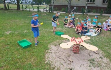 Z Kicią Kocią maluchy zmieniają się w zuchy" Kicia Kocia na plaży 11