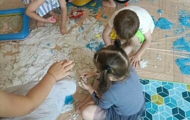 Z Kicią Kocią maluchy zmieniają się w zuchy" Kicia Kocia na plaży 31