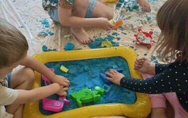 Z Kicią Kocią maluchy zmieniają się w zuchy" Kicia Kocia na plaży 33