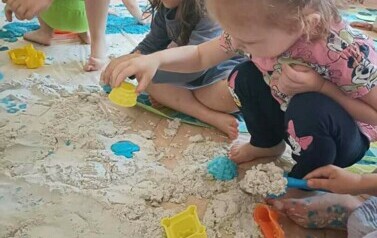 Z Kicią Kocią maluchy zmieniają się w zuchy" Kicia Kocia na plaży 34