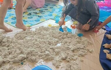 Z Kicią Kocią maluchy zmieniają się w zuchy" Kicia Kocia na plaży 46