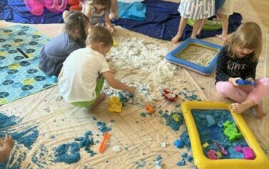 Z Kicią Kocią maluchy zmieniają się w zuchy" Kicia Kocia na plaży 61