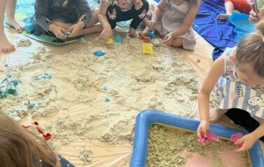 Z Kicią Kocią maluchy zmieniają się w zuchy" Kicia Kocia na plaży 62