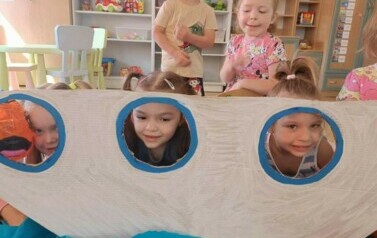 Z Kicią Kocią maluchy zmieniają się w zuchy" Kicia Kocia na plaży 94
