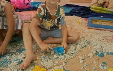 Z Kicią Kocią maluchy zmieniają się w zuchy" Kicia Kocia na plaży 108