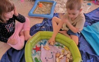 Z Kicią Kocią maluchy zmieniają się w zuchy" Kicia Kocia na plaży 119
