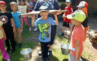 Wycieczka oddziału VI &bdquo; Nutek&rdquo; oraz IV &bdquo; Promyk&oacute;w&rdquo; do Nieborowa.  24