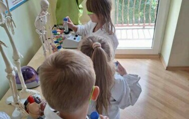 Warsztaty naukowe w Juniorze Odkrywcy - Oddział VI Nutki  20