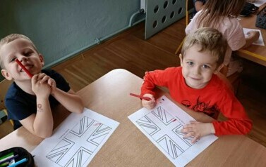Podr&oacute;ż do Wielkiej Brytanii - oddział III Motyle 13