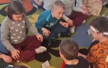 Realizacja projektu &bdquo; Literki w akcji&rdquo; w oddziale VII Zuchy  15