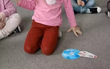 Kosmiczne zabawy matematyczne w oddziale III Motyle 13