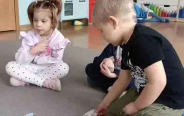 Kosmiczne zabawy matematyczne w oddziale III Motyle 14
