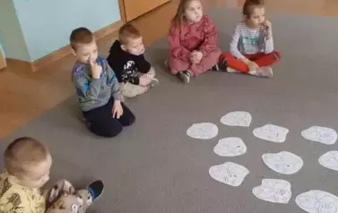 Matematyka na wesoło - oddział III Motyle 14