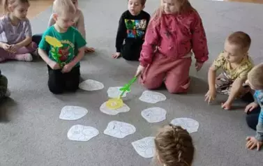 Matematyka na wesoło - oddział III Motyle 46