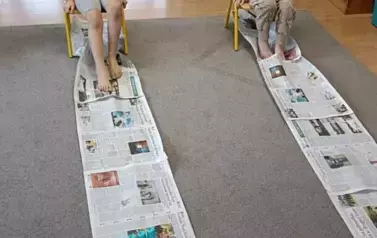 Gimnastyka u średniak&oacute;w - oddział III Motyle 20