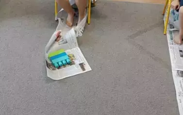 Gimnastyka u średniak&oacute;w - oddział III Motyle 22