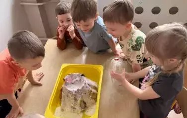 Tydzień eksperyment&oacute;w w Oddziale II Biedronki  25