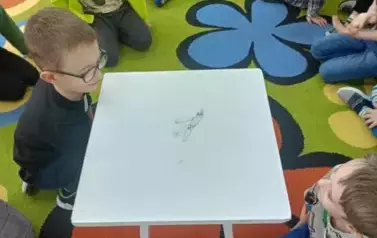 Lubimy eksperymentować - oddział Nutki 19