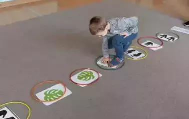 Dino.. dino.. dinozaury - tydzień z dinozaurami oddział III Motyle 95