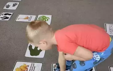 Dino.. dino.. dinozaury - tydzień z dinozaurami oddział III Motyle 122