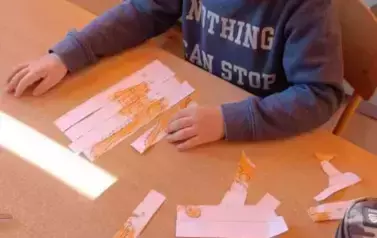 Dino.. dino.. dinozaury - tydzień z dinozaurami oddział III Motyle 153