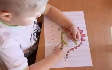 Dino.. dino.. dinozaury - tydzień z dinozaurami oddział III Motyle 179