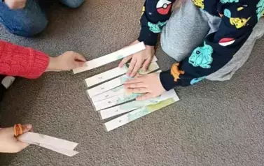 Dino.. dino.. dinozaury - tydzień z dinozaurami oddział III Motyle 205