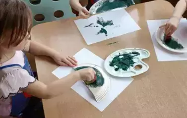 Dino.. dino.. dinozaury - tydzień z dinozaurami oddział III Motyle 224