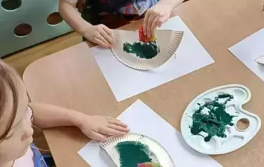 Dino.. dino.. dinozaury - tydzień z dinozaurami oddział III Motyle 231