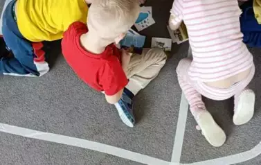 Poznajemy pierwsze oznaki wiosny - Oddział Motyle 101