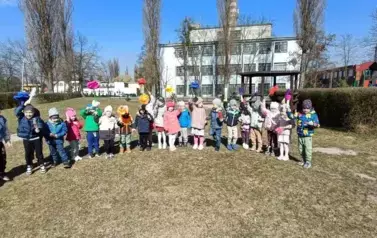 Pierwszy dzień wiosny - Oddział III Motyle  2