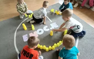Jestem radosny, jestem zły - świat emocji przedszkolak&oacute;w - Oddział III Motyle 14