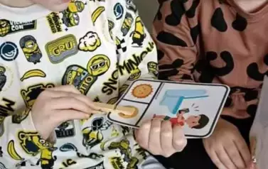 Jestem radosny, jestem zły - świat emocji przedszkolak&oacute;w - Oddział III Motyle 15