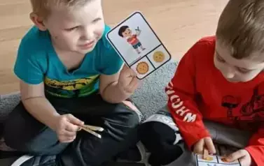 Jestem radosny, jestem zły - świat emocji przedszkolak&oacute;w - Oddział III Motyle 24