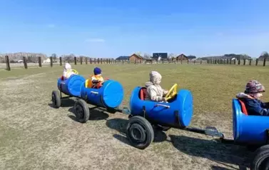 Wycieczka do zagrody w Zakrzewie - oddział III Motyle  9