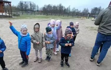 Wycieczka do zagrody w Zakrzewie - oddział III Motyle  62