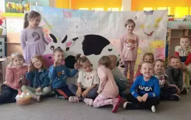 Wiosna na wsi - oddział III Motyle 9