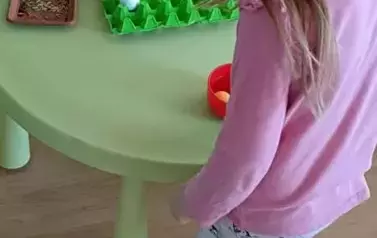 Wiosna na wsi - oddział III Motyle 19
