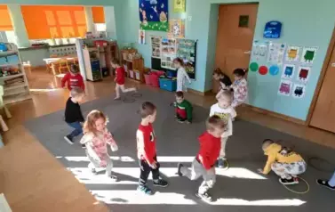 Wiosna na wsi - oddział III Motyle 162