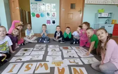 Wiosna na wsi - oddział III Motyle 175