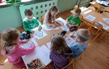 Wiosna na wsi - oddział III Motyle 177