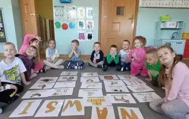 Wiosna na wsi - oddział III Motyle 178
