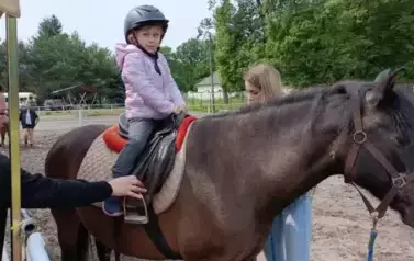 Wycieczka do Nieborowa oddział Motyle i Nutki 52