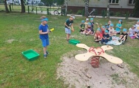 Z Kicią Kocią maluchy zmieniają się w zuchy" Kicia Kocia na plaży 11
