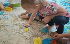 Z Kicią Kocią maluchy zmieniają się w zuchy" Kicia Kocia na plaży 37