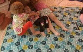 Z Kicią Kocią maluchy zmieniają się w zuchy" Kicia Kocia na plaży 114