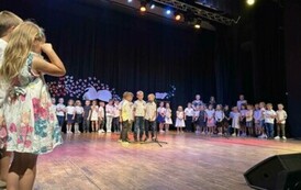 UROCZYSTE POŻEGNANIE Z PRZEDSZKOLEM 4