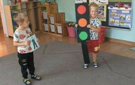 Mali ratownicy - pierwsza pomoc - oddział III Motyle 45