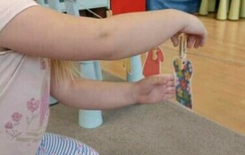 Z Kicią kocią maluchy zmieniają się w zuchy - Kicia Kocia sprząta oddział III Motyle 12