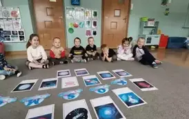Kosmiczne zabawy matematyczne w oddziale III Motyle 4